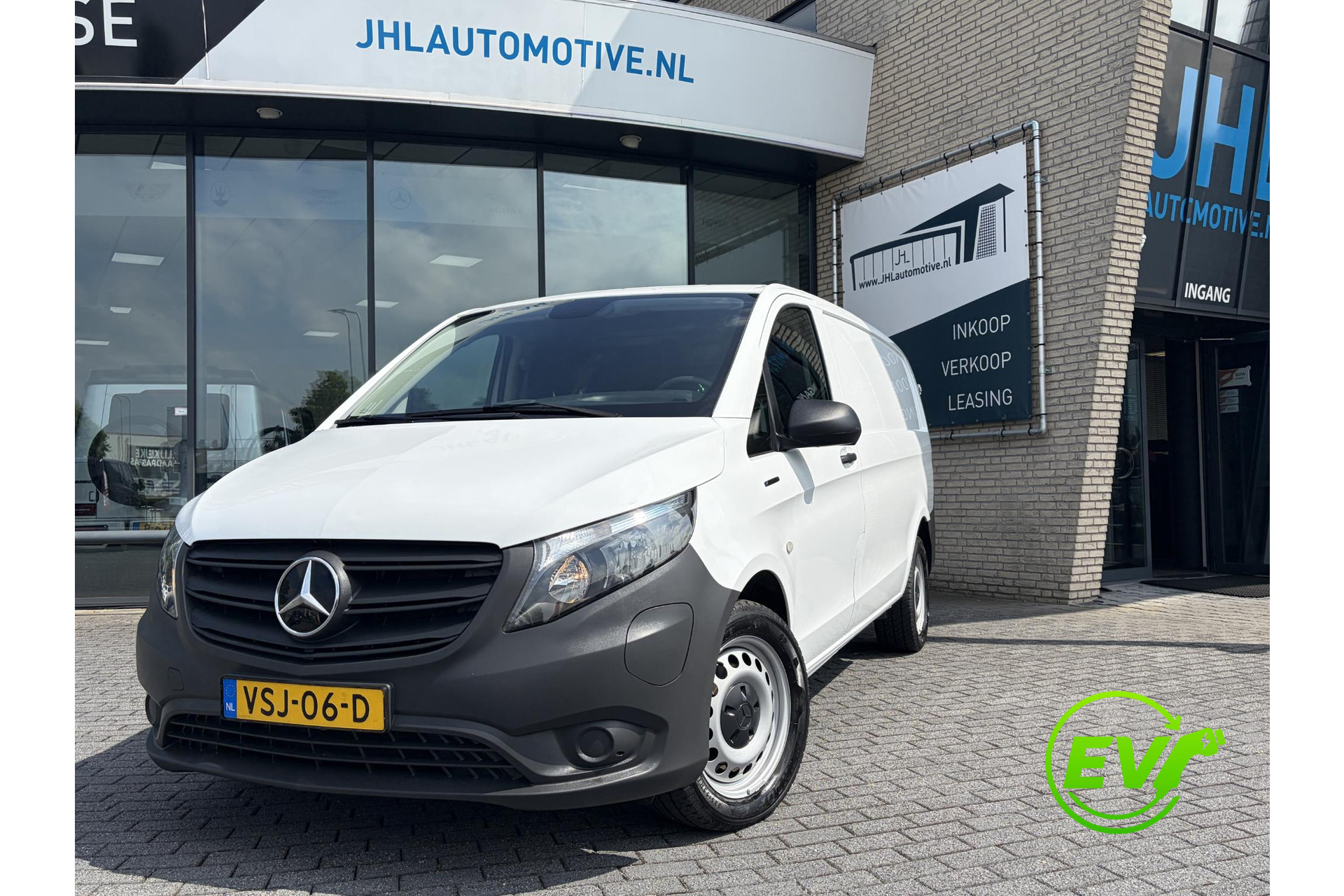 Mercedes-Benz eVito eVito 66 kWh*NAVI*CRUISE*CAM*STOELVERW*3PERS*
